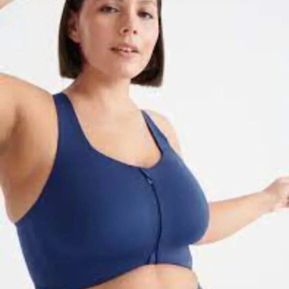 Knix Catalyst Grey Front Zip Sports Bra 8